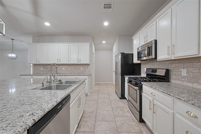 Building Photo - 3018 Darlington Ct