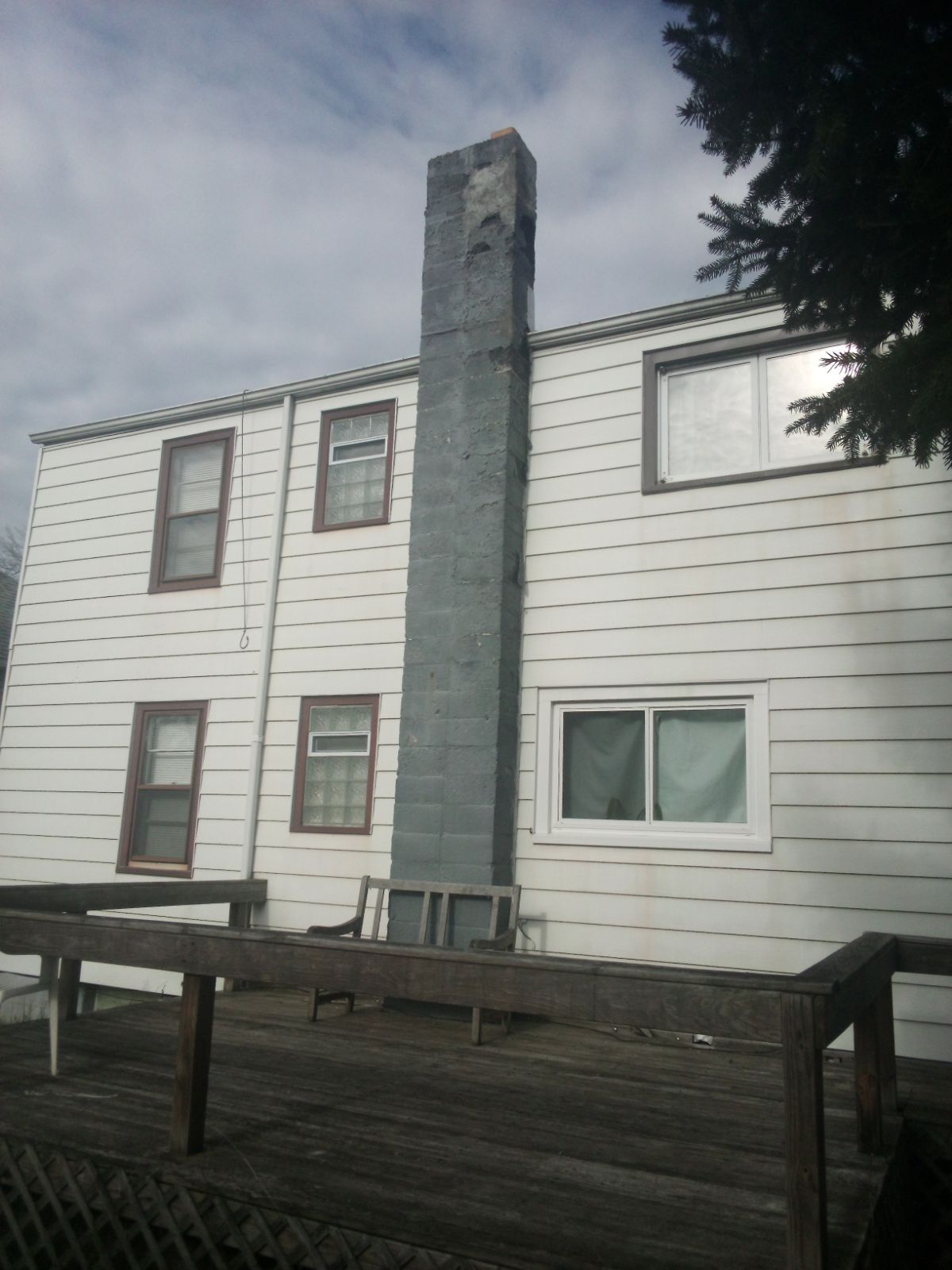 Building Photo - 327 Parkridge Ave