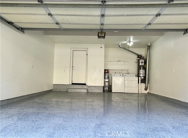 Building Photo - 2002 Ladrillo Aisle