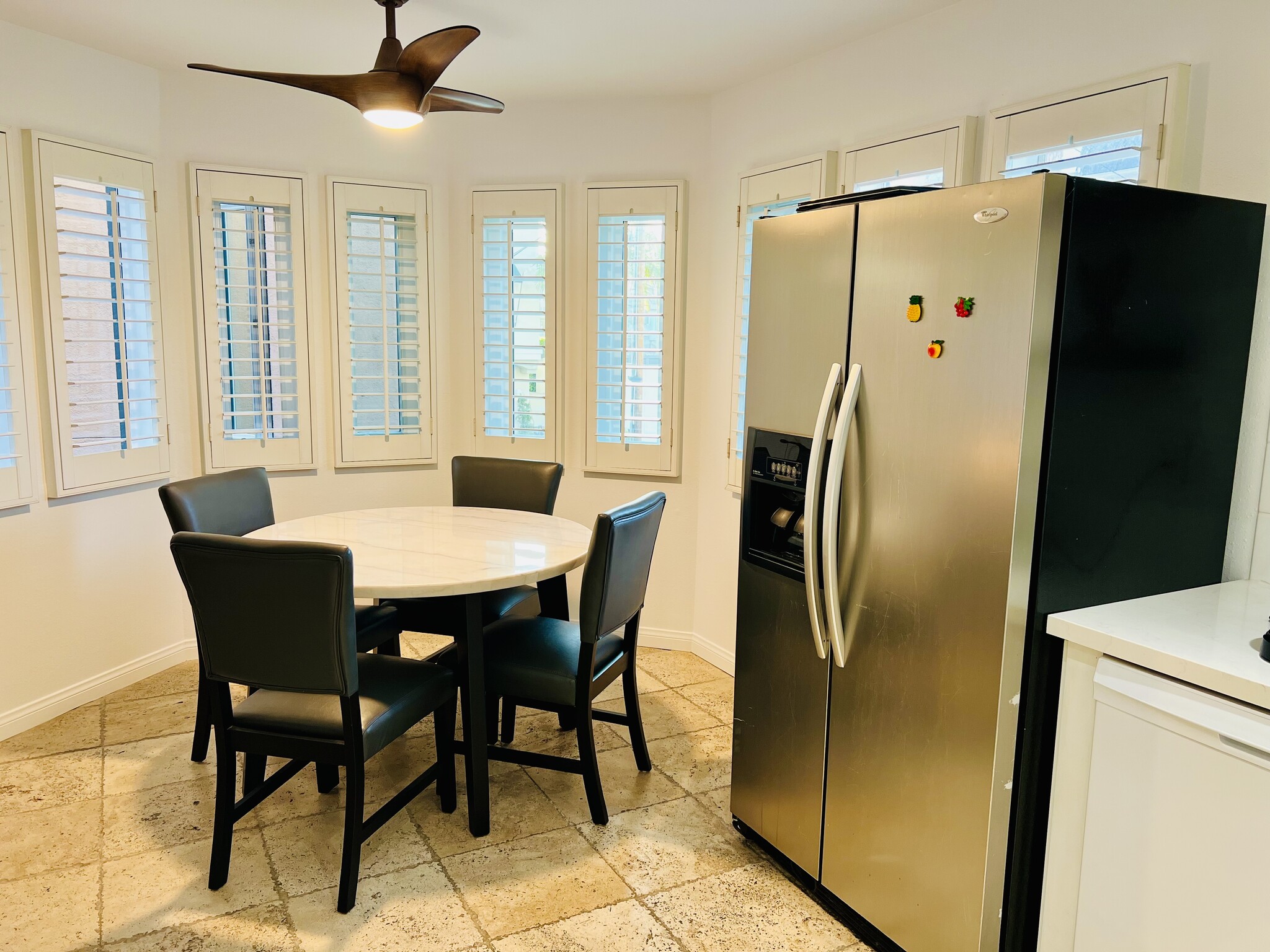 Kitchen ceiling fan - 24 Westwind St