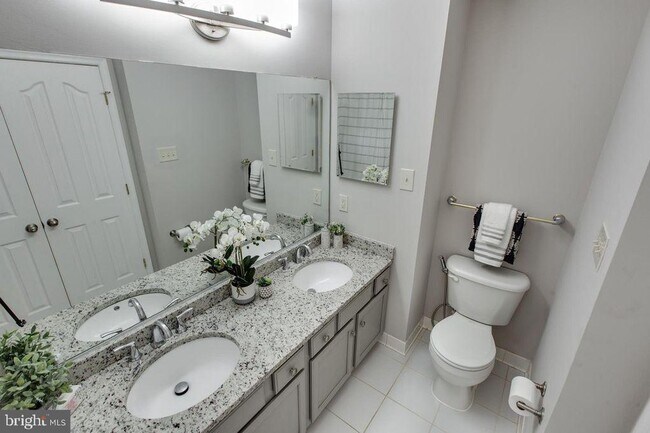 Building Photo - 1207 Pear Blossum Ct