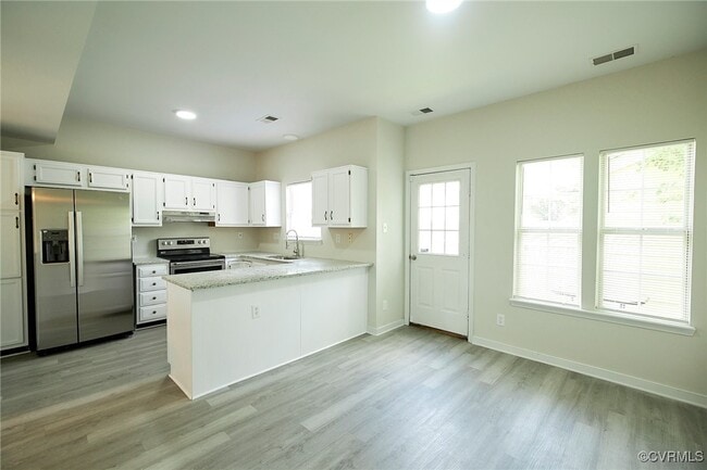 Building Photo - 2926 Mary Beth Ln
