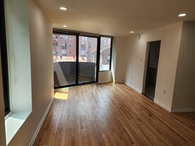 Building Photo - 3222 Cherry Hill Ln NW