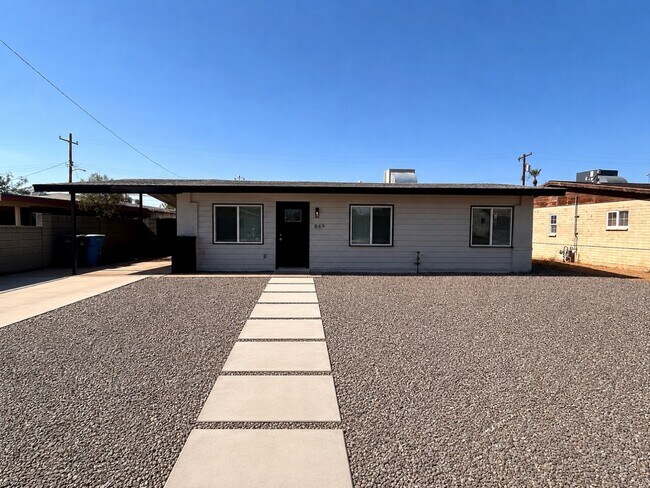 Building Photo - 849 W Mitchell Dr