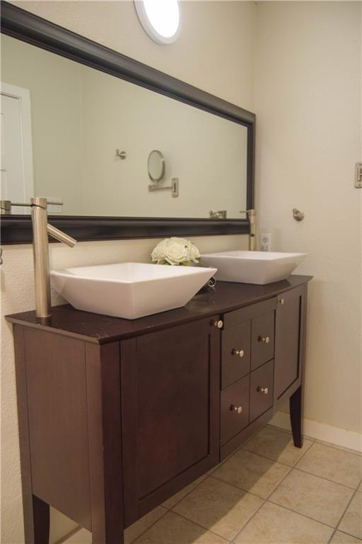 Building Photo - 3406 Valley Pike Rd