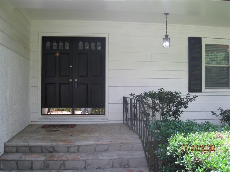 Building Photo - 5159 Stratham Dr