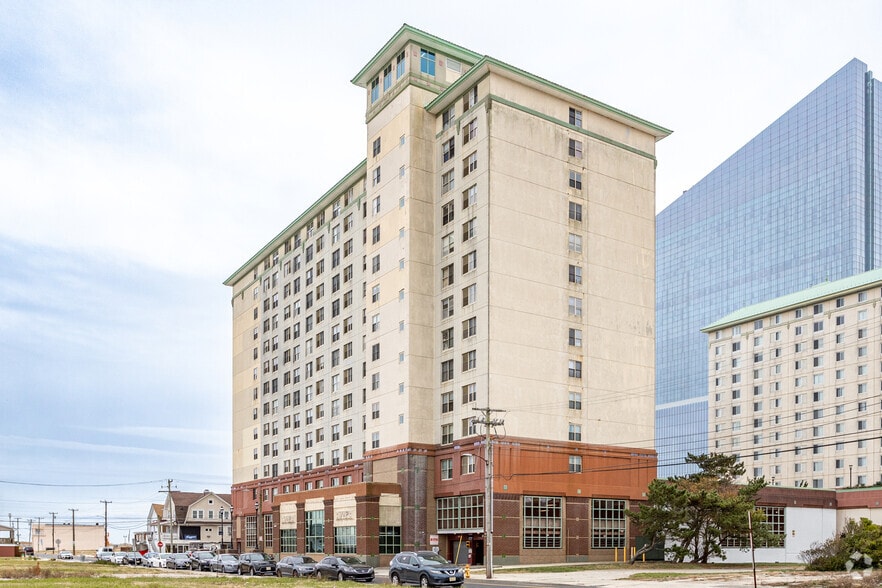 Vermont Plaza Apartments 130 S Vermont Ave Atlantic City NJ 08401