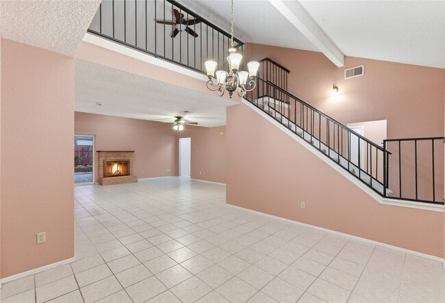 Building Photo - 8819 Kindlewood Dr