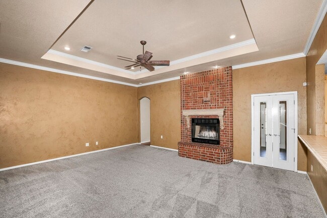 Building Photo - 8305 Challenge Dr