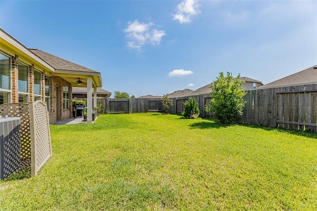 Building Photo - 6811 Peach Mill Ln
