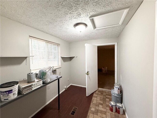 Building Photo - 4979 Stone Trace