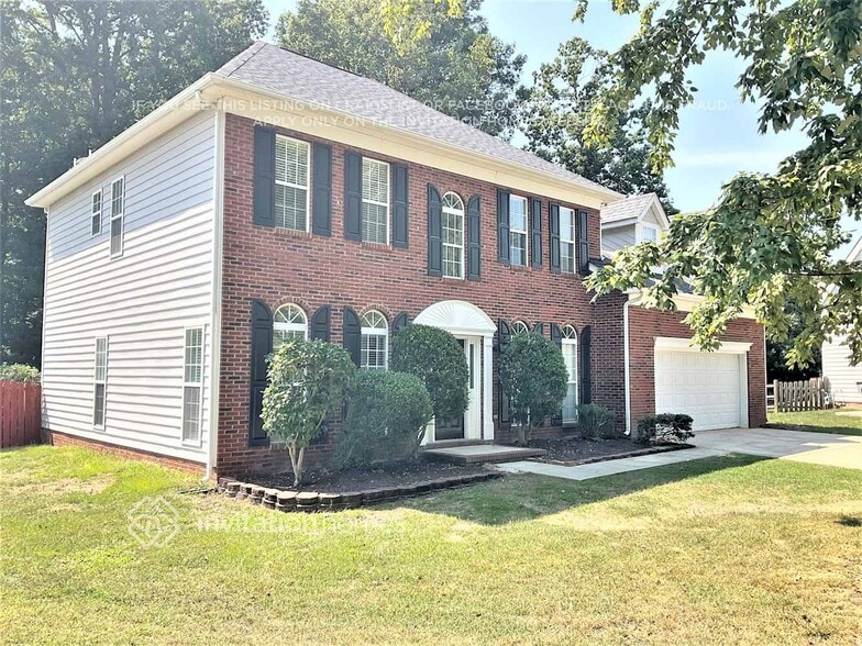 Building Photo - 9426 Olivia Ln