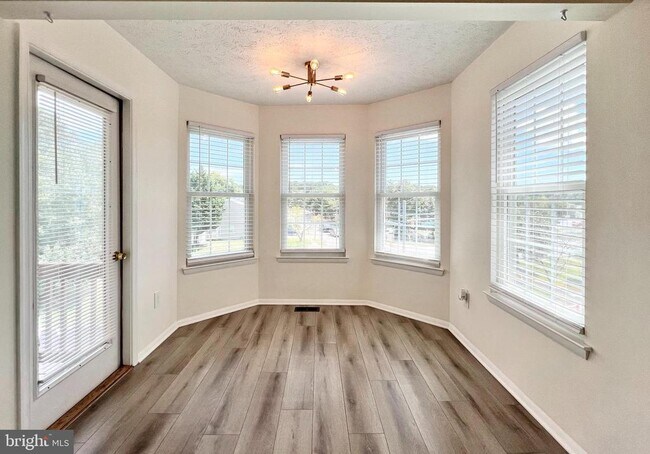 Building Photo - 3397 Littleton Way