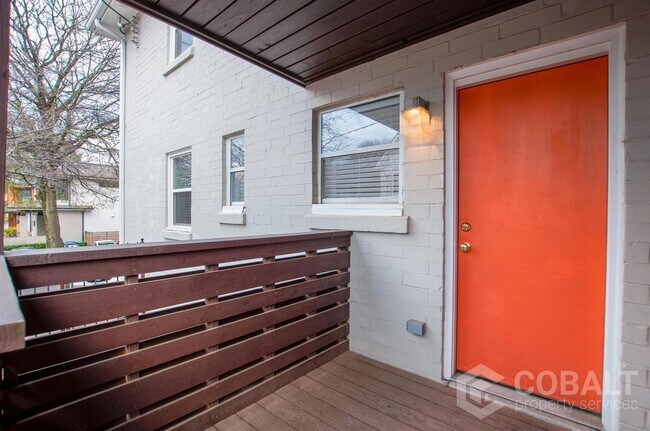 Building Photo - 271 Glen Iris Dr NE