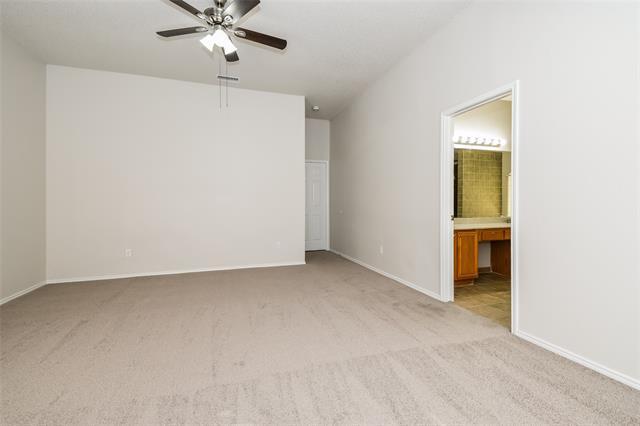 Building Photo - 2825 Clearmeadow Dr