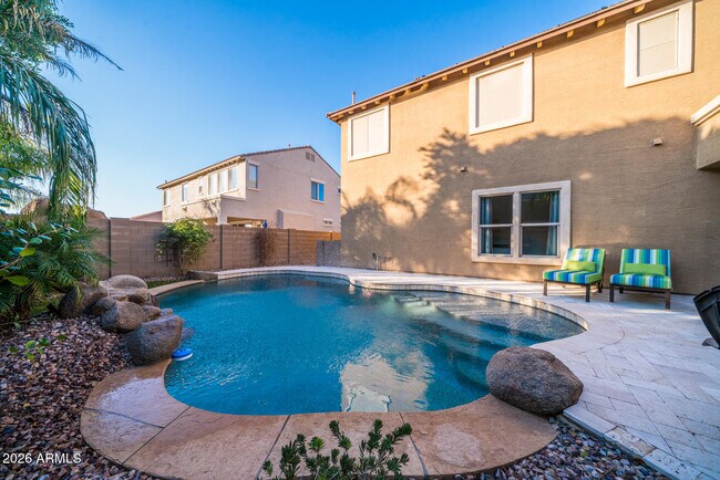 Building Photo - 2681 E Hampton Ln