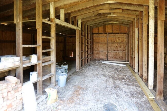Building Photo - 10822 Mayfield Dr