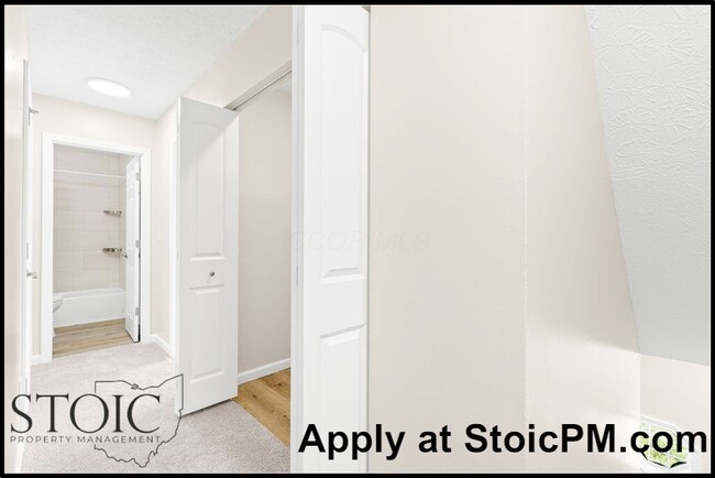 Building Photo - 1860 Meadowlawn Dr