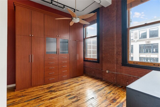 Building Photo - 1520 Washington Ave
