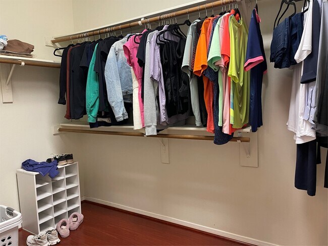 Building Photo - 21619 San Marino Dr