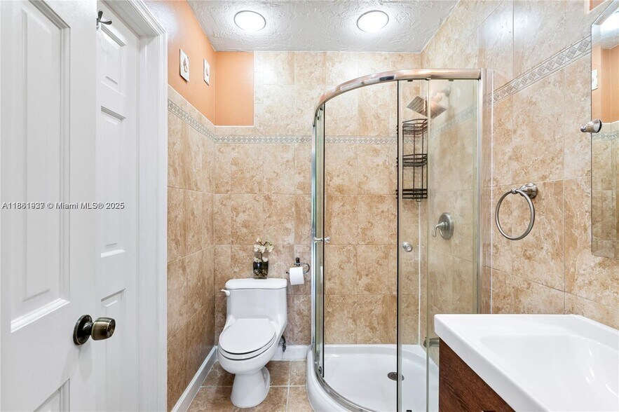 Building Photo - 2159 N 14th Ave