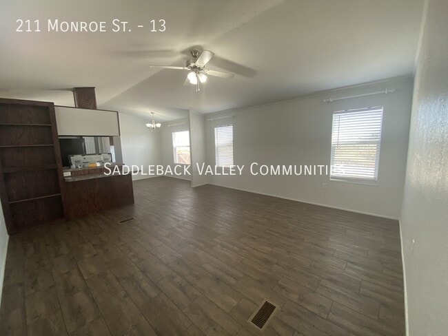 Building Photo - 211 Monroe St