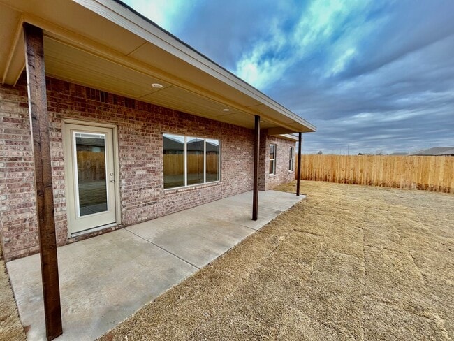 Building Photo - 4bed 2 bath - Frenship ISD