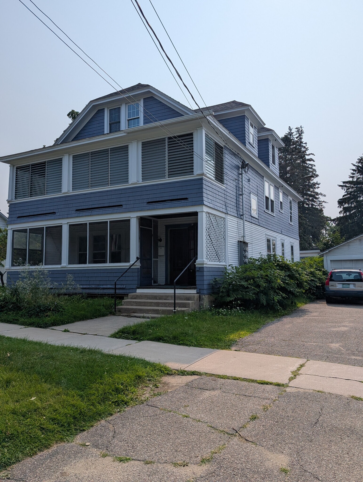 Building Photo - 121 Mansfield Ave