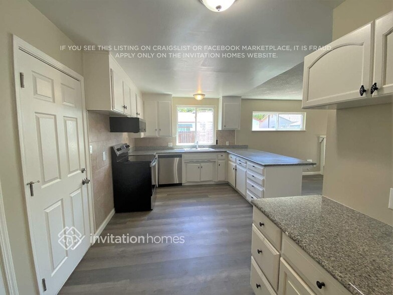 Building Photo - 279 Coronado Ct