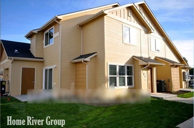 Building Photo - 2-Bed 2-Bath Townhome in Sendero Subdivision