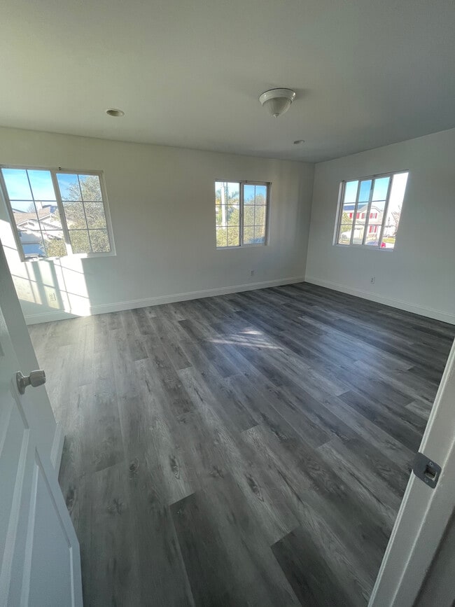 Building Photo - 1919 Sugar Maple Ln