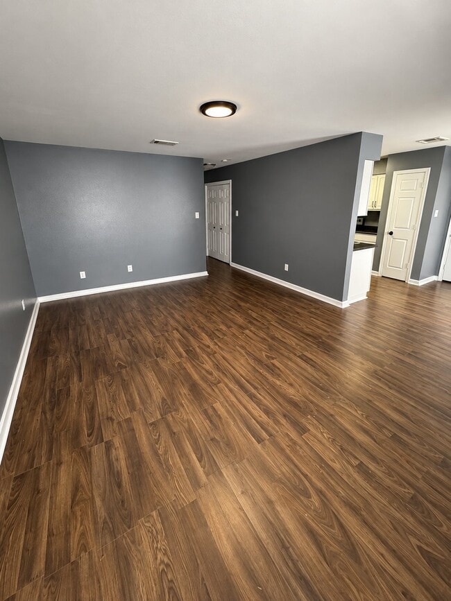 Building Photo - 4017 Jupiter Dr