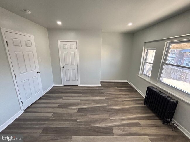 Building Photo - 223 S 49th St