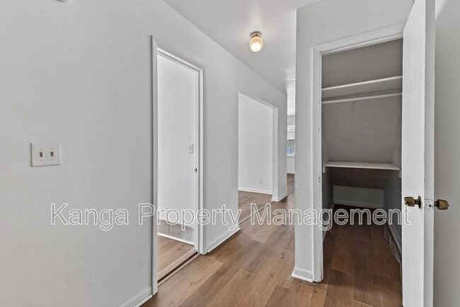 Building Photo - 635 6th St