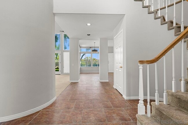 Building Photo - 4485 Sunset Bluffs Way
