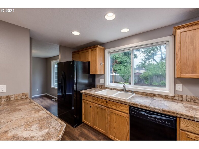 Building Photo - 4315 SE 138th Pl
