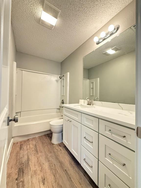 Building Photo - 13339 Water Oak Ln