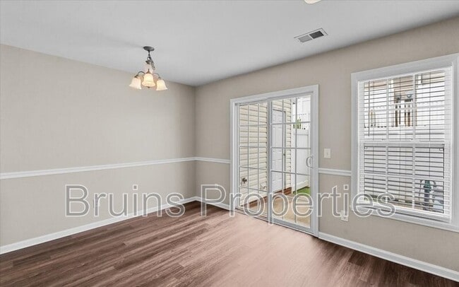 Building Photo - 3884 Hickswood Creek Dr