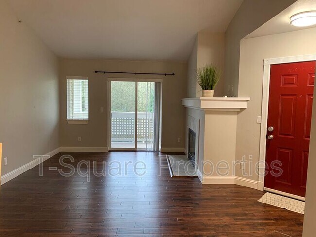 Building Photo - 15300 112th Ave NE