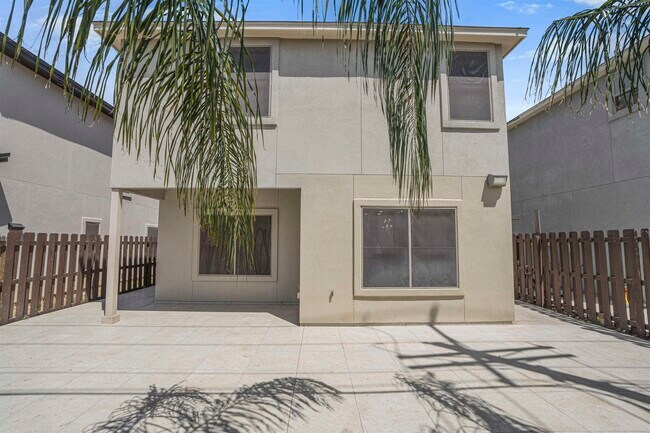Building Photo - 205 Aquero Blvd