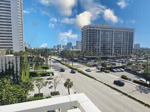 Building Photo - 1980 S Ocean Dr