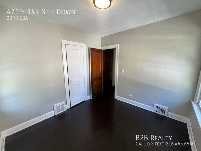Building Photo - 471 E 143rd St