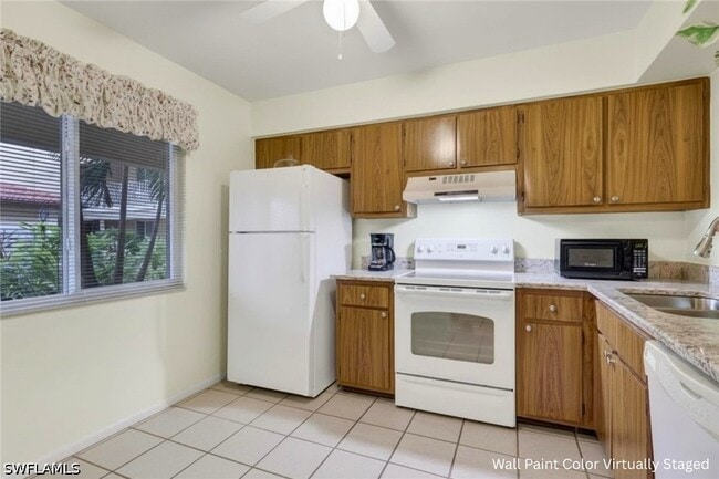 Building Photo - 1025 Foxfire Ln