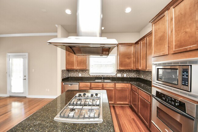 Building Photo - 917 McKinney Park Ln