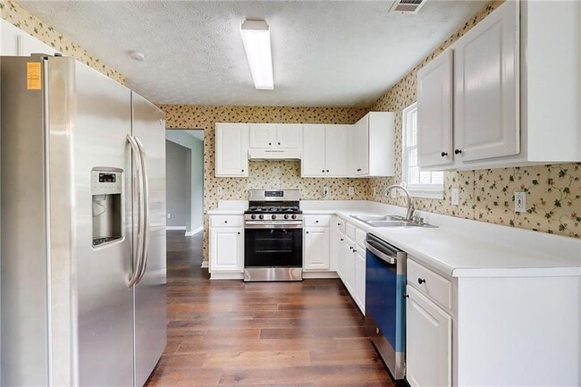 Building Photo - 1061 Chase Creek Ct