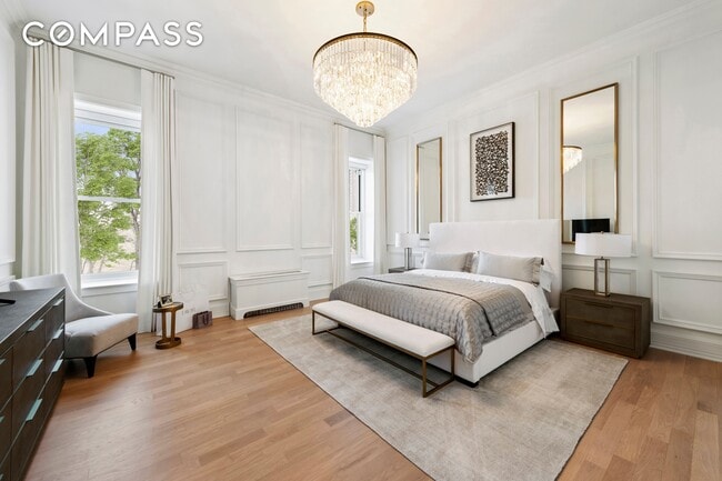 Building Photo - 1 Central Park S