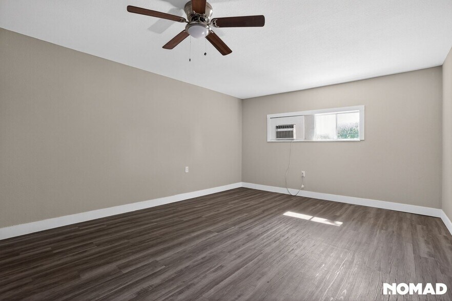 Building Photo - 1623 Harness Ln