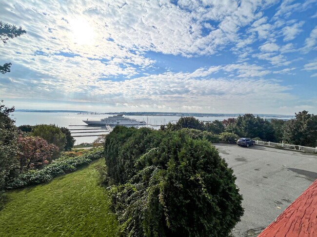 Primary Photo - 21 Eastern Promenade