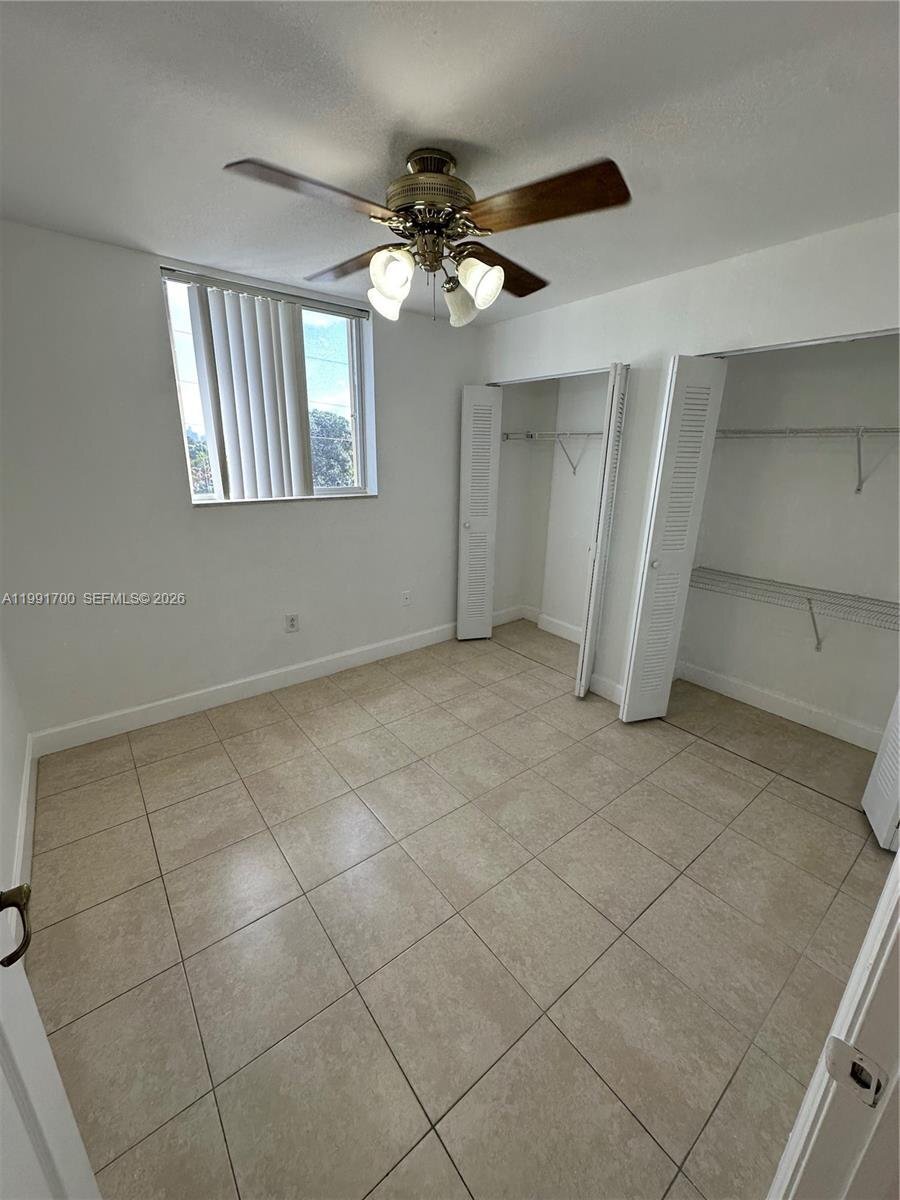 Building Photo - 814 NW 36th Ave