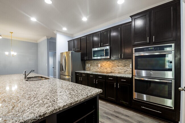 Building Photo - 1866 Pindo Ct NW